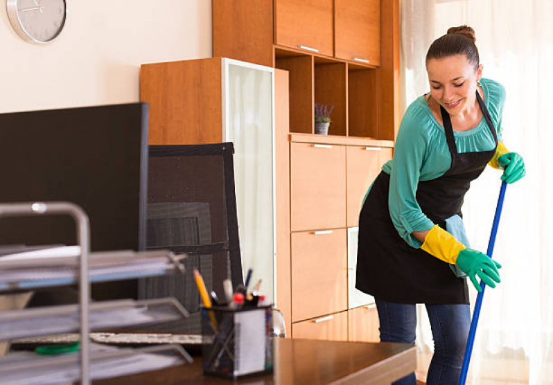 Empresa para Limpeza das áreas Comuns do Condomínio Dona Clara - Limpezas de Condomínios Residenciais