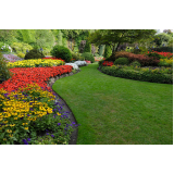 jardinagem e paisagismo no quintal Coração Eucarístico
